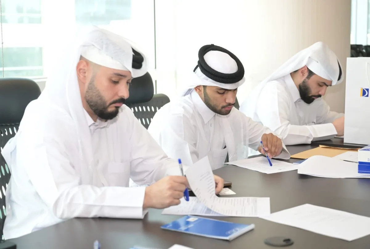 وزارة العمل تطلق مبادرة “خدمة العملاء” لمساعدة الباحثين عن عمل من المواطنين وأبناء القطريين.