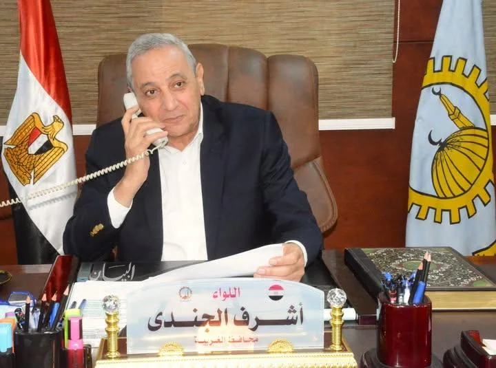بنات الغربية يُحققن القمة في المجال الفني.. والمحافظ يهنئ الأوائل على مستوى الجمهورية عبر الهاتف بنات الغربية يُحققن القمة في المجال الفني.. والمحافظ يهنئ الأوائل على مستوى الجمهورية عبر الهاتف