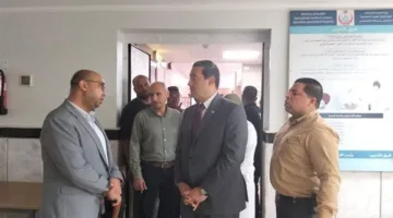 محافظ دمياط يراقب جودة الخدمات الصحية المقدمة للمواطنين في المستشفى التخصصي وعيادة الأمل الشاملة.