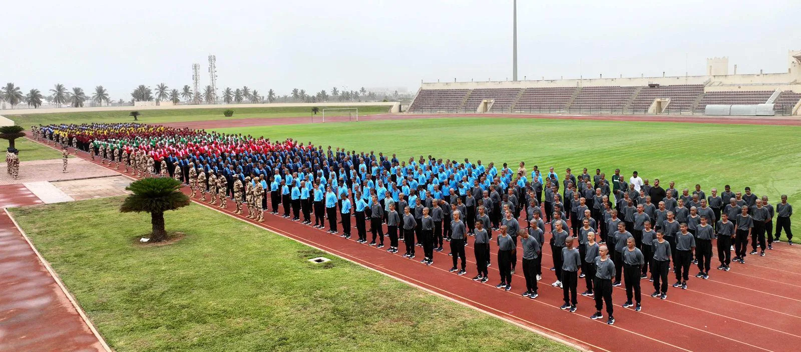 انطلاق الدورة الثانية من برنامج الانضباط العسكري في محافظة ظفار