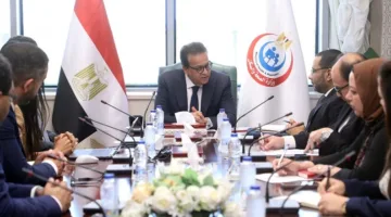 وزير الصحة يناقش مع ساندوز العالمية تعزيز صناعة الأدوية ودعم المبادرات الرئاسية.