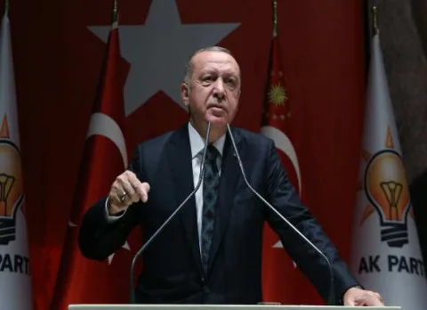 الرئيس أردوغان يجري مكالمة هاتفية مع نظيره في الإمارات