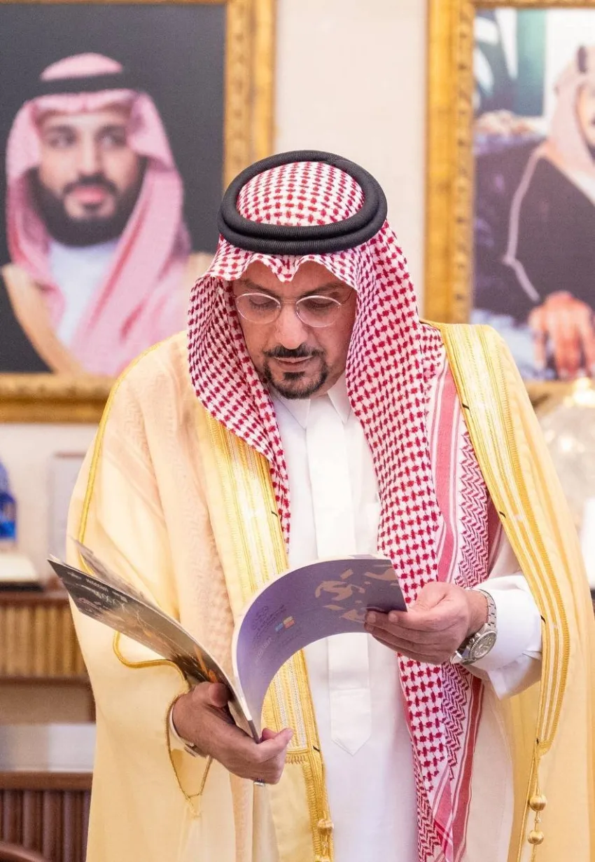 أمير القصيم يرحب بمحافظ ضرية