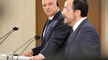 5 في الخامسة: جلسة ‘عكاظ سياسي’ وعون يستعيد تجربة بشير الجميّل… اجتماعات سورية إسرائيلية في أذربيجان