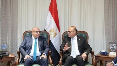 وزير العمل يستقبل وفد شركة يزاكي مصر للأنظمة الكهربائية ويعلن عن 3500 وظيفة جديدة وزير العمل يستقبل وفد شركة يزاكي مصر للأنظمة الكهربائية ويعلن عن 3500 وظيفة جديدة