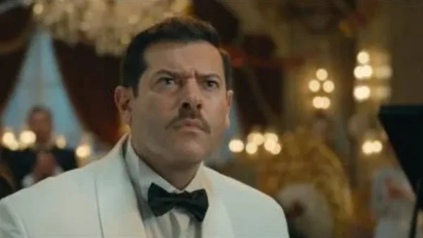 عمرو يوسف، أبرز “لص” في عالم السينما، يتنقل بين الحظ والمغامرة في فيلم “درويش” عمرو يوسف، أبرز “لص” في عالم السينما، يتنقل بين الحظ والمغامرة في فيلم “درويش”