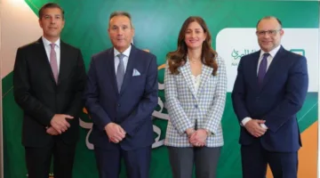 بلومبرج: البنك الأهلي يتصدر السوق المصرية كوكيل للتمويل ومنسق رئيسي للقروض المشتركة