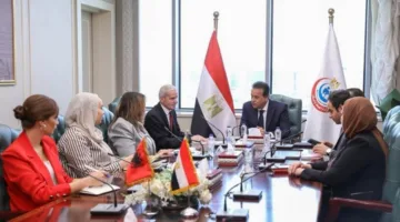 وزير الصحة يناقش مع السفير الألباني في القاهرة طرق تعزيز التعاون في المجال الصحي