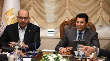 وزير الرياضة يثني على مساهمة اللجنة الأولمبية المصرية في تحقيق تعديلات قانون الرياضة