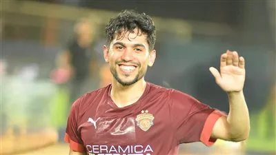 محمد شكري يترك سيراميكا كليوباترا بعد انتقاله للأهلي: عشنا ذكريات لا تُنسى محمد شكري يترك سيراميكا كليوباترا بعد انتقاله للأهلي: عشنا ذكريات لا تُنسى