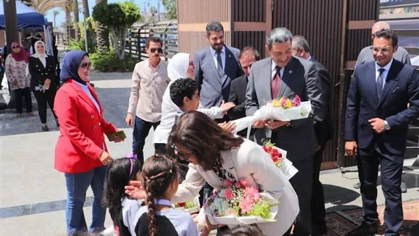 محافظ دمياط والمدير التنفيذي للأكاديمية الوطنية للتدريب يزوران المعرض الثاني للروبوتات والبرمجة. محافظ دمياط والمدير التنفيذي للأكاديمية الوطنية للتدريب يزوران المعرض الثاني للروبوتات والبرمجة.