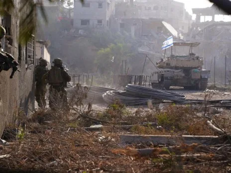استشهاد 43 فلسطينيًا جراء الغارات الإسرائيلية وفقًا للدفاع المدني في غزة