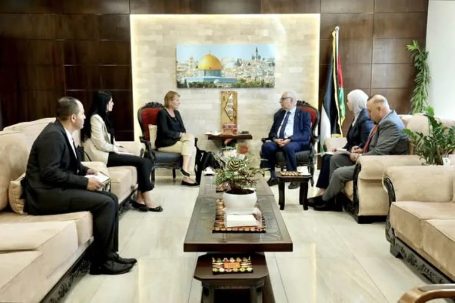 القدس: مركز دائم للإعلام العربي وصوت الفلسطينيين من داخل العاصمة المحتلة.
