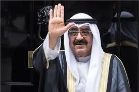 أمير الكويت يبدأ أول زيارة له إلى فرنسا بمناقشات تجارية