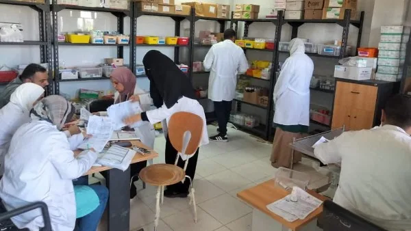 فحص وعلاج 1486 شخصاً خلال حملة طبية مجانية في كفر الشيخ فحص وعلاج 1486 شخصاً خلال حملة طبية مجانية في كفر الشيخ