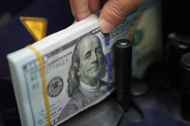 سعر الدولار يوم الإثنين 14 يوليو 2025 في بنك مصر والبنك الأهلي وCIB