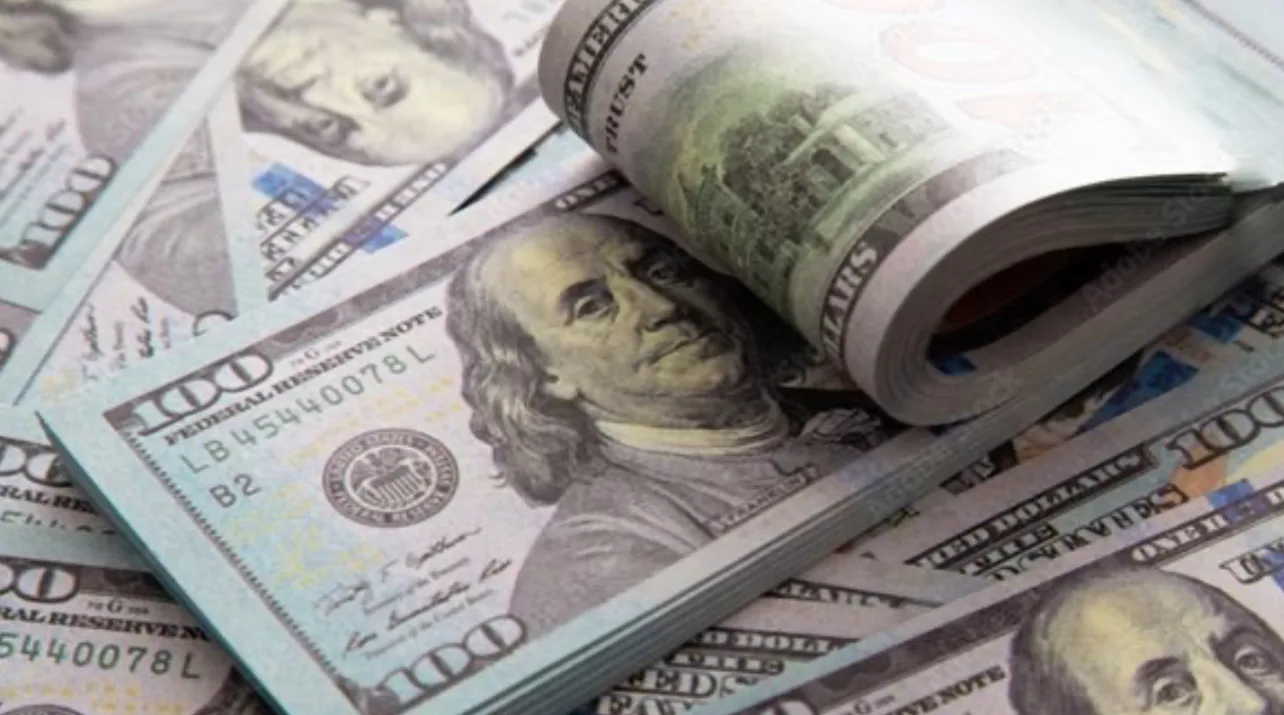 عاجل.. أسعار الدولار اليوم مقابل الجنيه المصري.. مفاجآت في بعض المصارف الخاصة