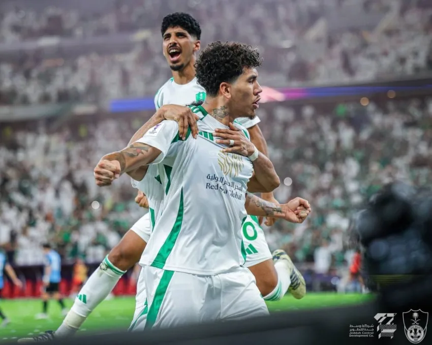 فيرمينو ينتقل إلى نادي السد القطري