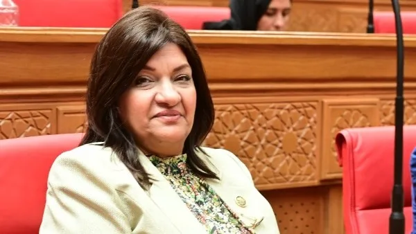 إيفلين متى: تدشين مصنع الزجاج خطوة هامة نحو تعزيز الصناعة المحلية وتقليل الاعتماد على الاستيراد إيفلين متى: تدشين مصنع الزجاج خطوة هامة نحو تعزيز الصناعة المحلية وتقليل الاعتماد على الاستيراد