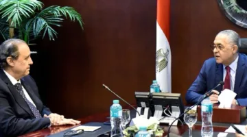 كريستال مارتن العالمية تستكشف فرص إقامة مصنع للملبوسات والمنسوجات في مصر