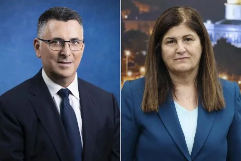 فلسطين تنفي صحة التقارير حول لقاءات محتملة مع إسرائيل في بروكسل فلسطين تنفي صحة التقارير حول لقاءات محتملة مع إسرائيل في بروكسل