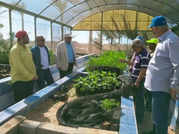 رئيس مركز بحوث الصحراء يقوم بزيارة محطة شمال سيناء في الشيخ زويد رئيس مركز بحوث الصحراء يقوم بزيارة محطة شمال سيناء في الشيخ زويد