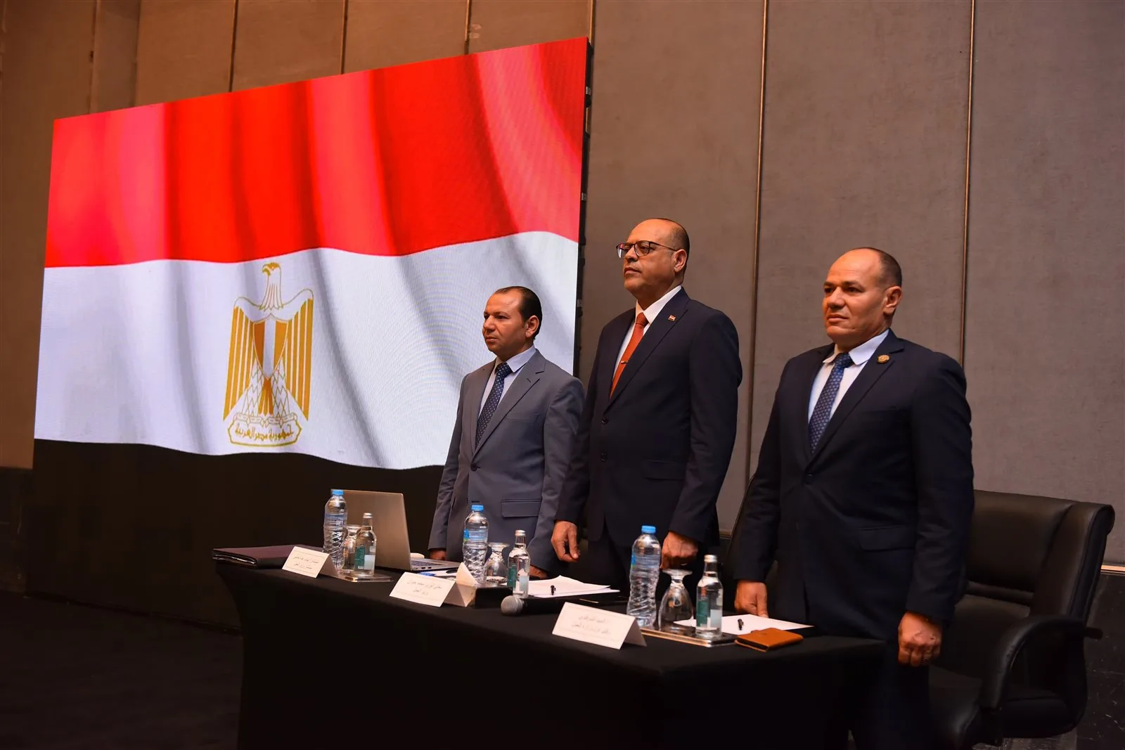 وزير العمل: التشريع الجديد ينصف العامل وصاحب العمل ضمن “بيئة مناسبة” وزير العمل: التشريع الجديد ينصف العامل وصاحب العمل ضمن “بيئة مناسبة”