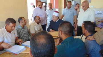 في زيارة مفاجئة: رئيس قطاع المعاهد الأزهرية يقوم بتفقد مراكز التصحيح في سوهاج