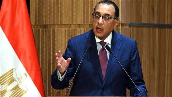 رئيس الوزراء يزور موقع تنفيذ مشروع الحواجز البحرية وحماية السواحل رئيس الوزراء يزور موقع تنفيذ مشروع الحواجز البحرية وحماية السواحل
