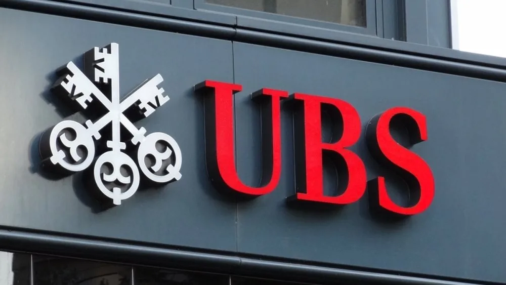 بنك UBS يراجع توقعاته بشأن خفض أسعار الفائدة من البنك المركزي الأوروبي إلى سبتمبر بنك UBS يراجع توقعاته بشأن خفض أسعار الفائدة من البنك المركزي الأوروبي إلى سبتمبر