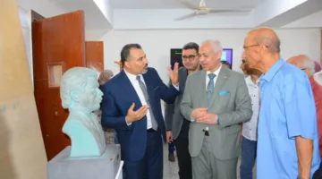 تأثير السمات الشخصية وخصائصها على الشخصيات العامة في النحت الميداني: معرض فنون جميلة بأسيوط