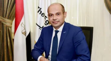 البورصة المصرية تحقق ارتفاعًا قياسيًا جديدًا وتتجاوز 33700 نقطة
