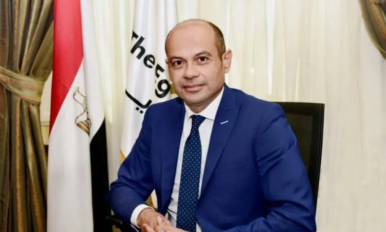 البورصة المصرية تحقق ارتفاعًا قياسيًا جديدًا وتتجاوز 33700 نقطة البورصة المصرية تحقق ارتفاعًا قياسيًا جديدًا وتتجاوز 33700 نقطة