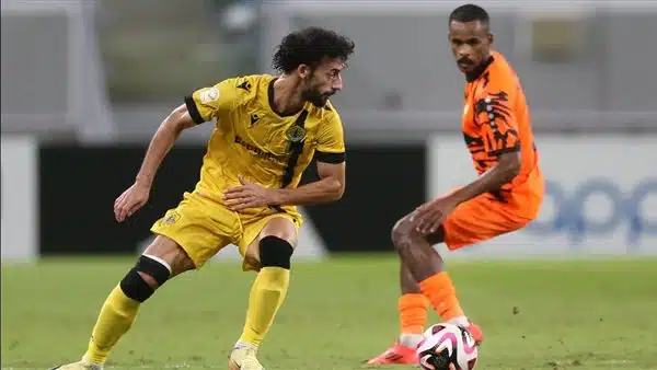 الأهلي يقرر تجميد نجمه الموهوب حتى نهاية الموسم رسمياً.. وريفيرو يدعمه