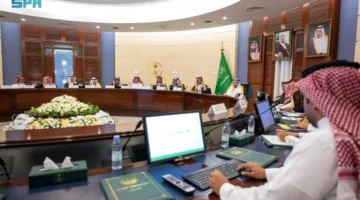 أمير القصيم يترأس اجتماع تطوير مركز مدينة بريدة
