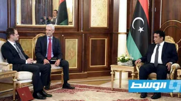 وزير بريطاني: نراقب الأحداث في ليبيا ونستعد لدعم العملية السياسية