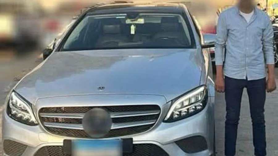 إلقاء القبض على عدة سائقين لتجاوزهم الاتجاه الصحيح في الطريق الدائري الأوسطي بالقاهرة. إلقاء القبض على عدة سائقين لتجاوزهم الاتجاه الصحيح في الطريق الدائري الأوسطي بالقاهرة.