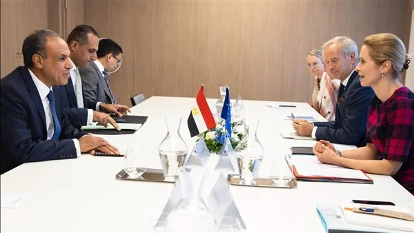 “عبدالعاطي” يؤكد مرة أخرى دعم مصر للحكومة والشعب الصومالي من أجل تعزيز إمكانيات المؤسسات الوطنية. “عبدالعاطي” يؤكد مرة أخرى دعم مصر للحكومة والشعب الصومالي من أجل تعزيز إمكانيات المؤسسات الوطنية.