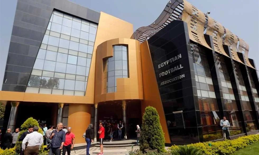 لجنة جديدة للاعبين المحترفين في الخارج لجنة جديدة للاعبين المحترفين في الخارج