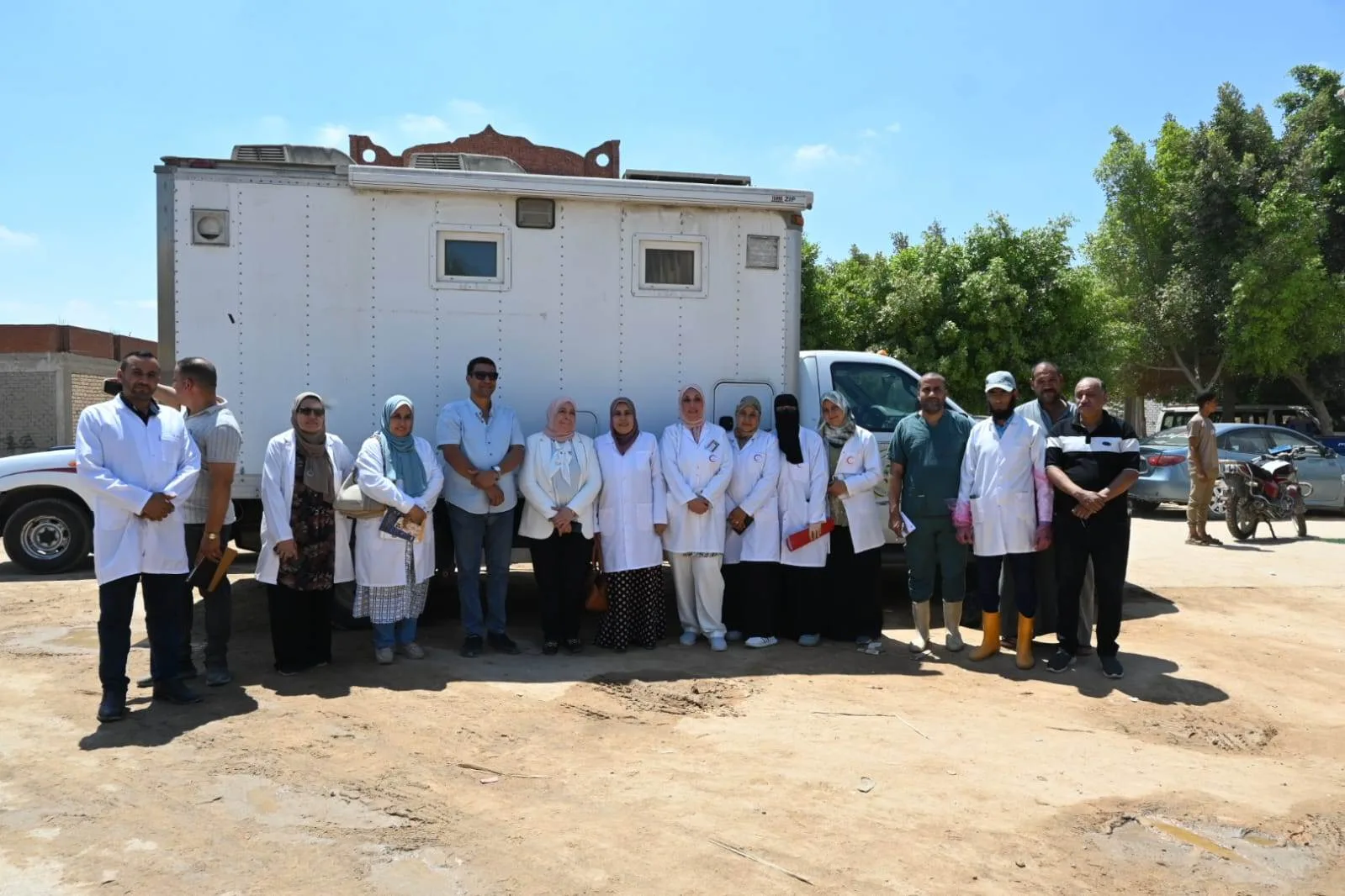 قافلة إرشادية وخدمية لمركز الأبحاث الزراعية في قرى النوبارية قافلة إرشادية وخدمية لمركز الأبحاث الزراعية في قرى النوبارية