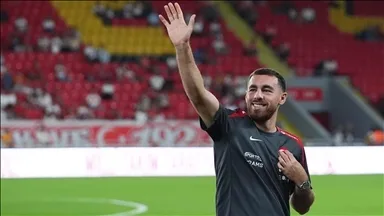 مدافع سابق في مانشستر يونايتد يقاضي النادي مدافع سابق في مانشستر يونايتد يقاضي النادي