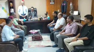 وكيل صحة سوهاج يلتقي فريق الطب الوقائي من وزارة الصحة لتعزيز جهود مكافحة الأوبئة