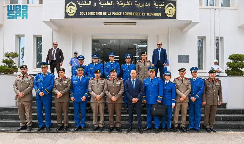 البسامي يقوم بزيارة مديرية الأمن الوطني في الجزائر لاستكشاف طرق تعزيز التعاون. البسامي يقوم بزيارة مديرية الأمن الوطني في الجزائر لاستكشاف طرق تعزيز التعاون.