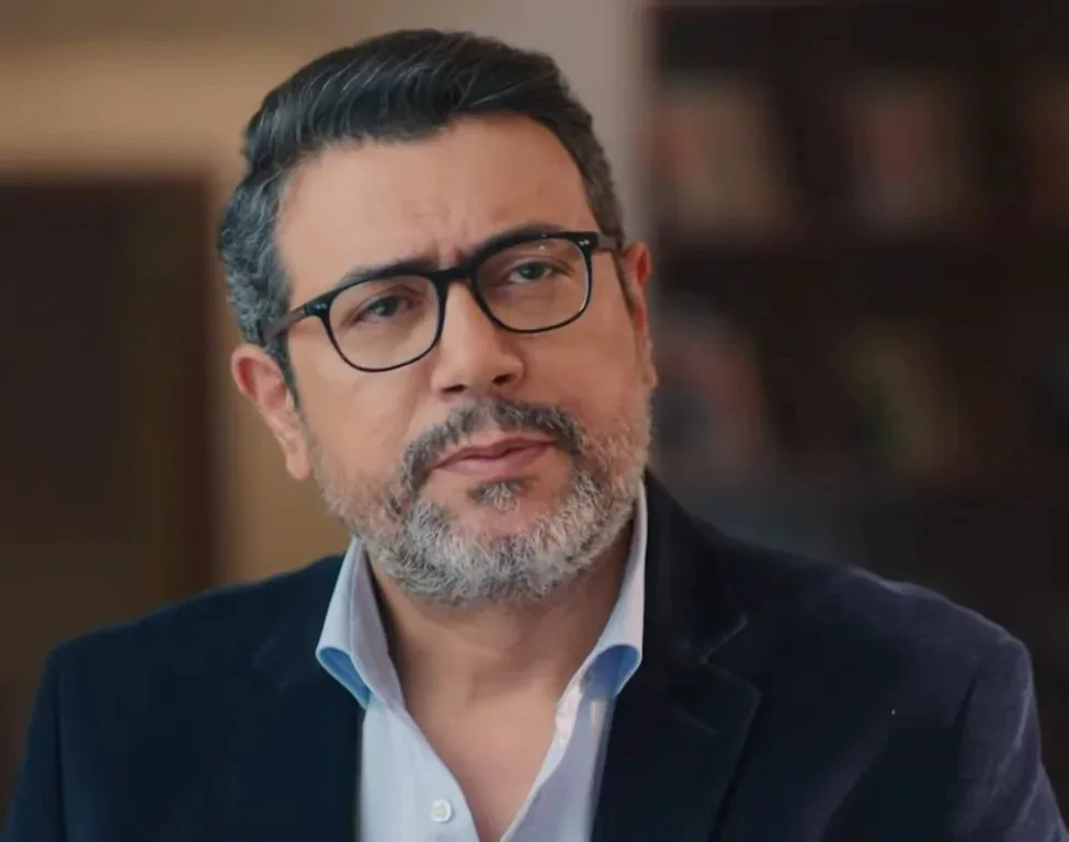 أحمد وفيق: “أفتقد تقديم الكوميديا مرة أخرى.. وجلال الشرقاوي أعطاني أدوارًا غير متوقعة” أحمد وفيق: “أفتقد تقديم الكوميديا مرة أخرى.. وجلال الشرقاوي أعطاني أدوارًا غير متوقعة”