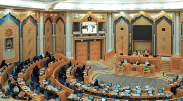 مجلس الشورى يطالب هيئة الأدب بإعداد خطة سنوية لطباعة ونشر أعمال الأدباء السعوديين.