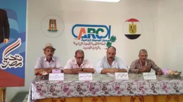 محافظة الوادي الجديد تستمر في حملتها ضد سوسة النخيل الحمراء