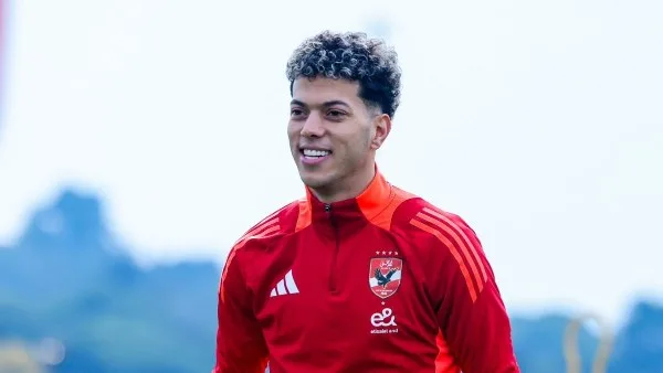 إمام عاشور يحدد شرطاً معقداً لتجديد عقده مع الأهلي.. التفاصيل كالتالي إمام عاشور يحدد شرطاً معقداً لتجديد عقده مع الأهلي.. التفاصيل كالتالي