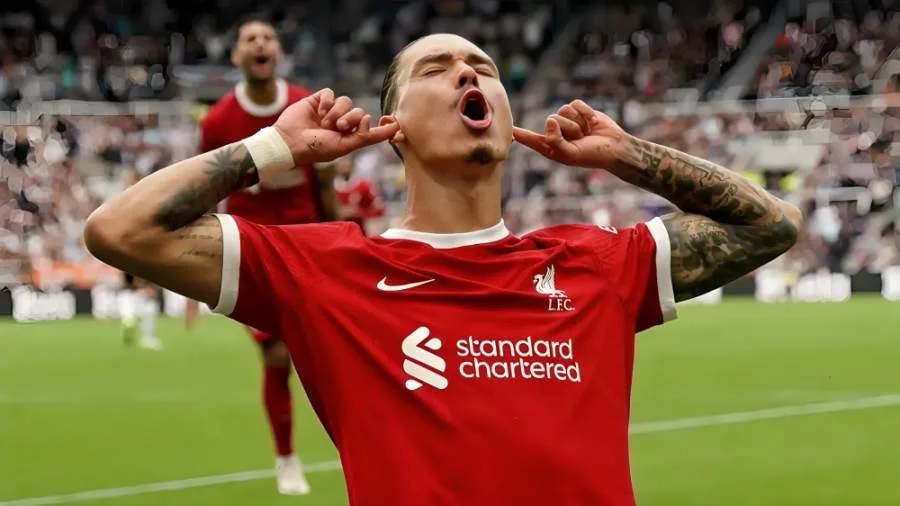 رادار الهلال يغفل عن المخالفات.. وإنزاجي يتنافس مع فريقه القديم على نونيز رادار الهلال يغفل عن المخالفات.. وإنزاجي يتنافس مع فريقه القديم على نونيز