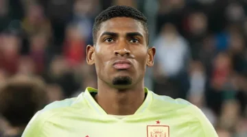 موسكيرا يتجاهل الدوري الإيطالي ويؤكد التزامه بـ “أرسنال” بلا Hesitation