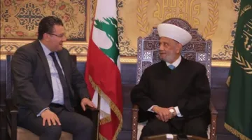 رئيس المفتين في لبنان الشيخ عبد اللطيف دريان يستقبل المحامي حسن عفيف كشلي